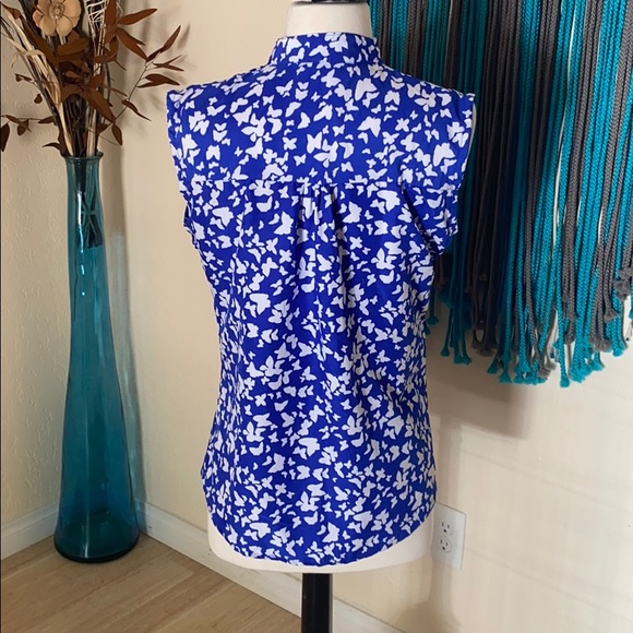 H&M butterfly blouse - Picture 2 of 2